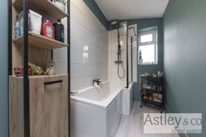 bathroom- click for photo gallery